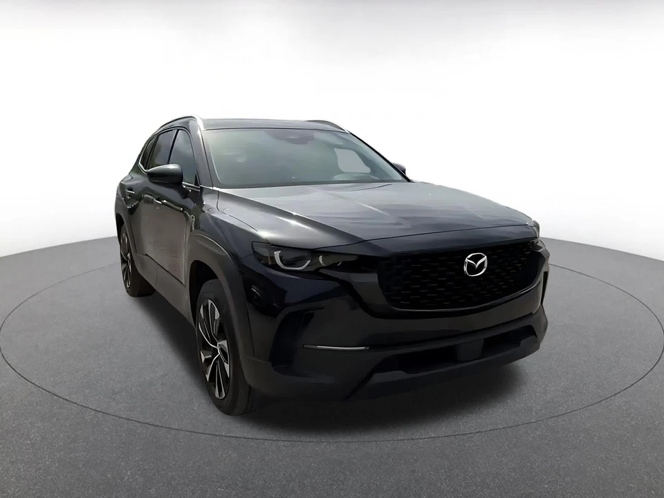 2025 Mazda CX-50 - Image 3 of 31