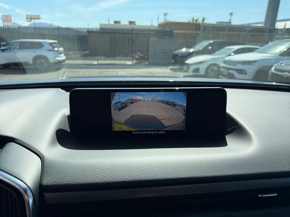 2025 Mazda CX-50 - Image 22 of 31