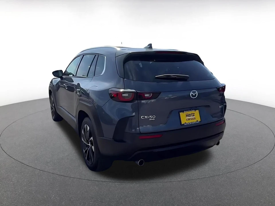 2025 Mazda CX-50 - Image 11 of 31