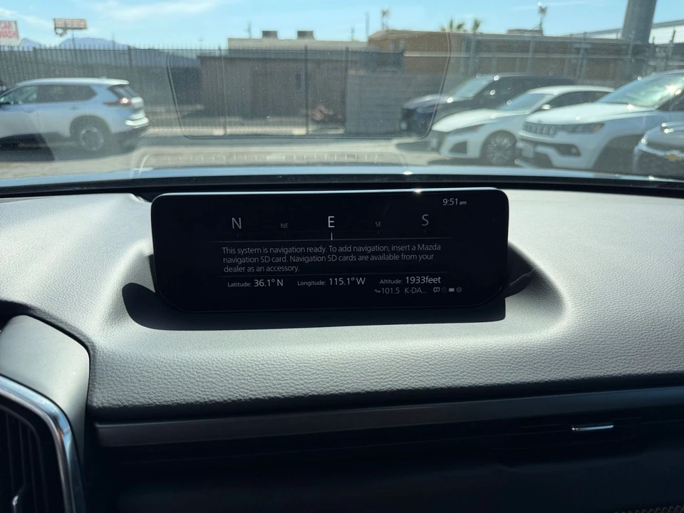 2025 Mazda CX-50 - Image 18 of 31