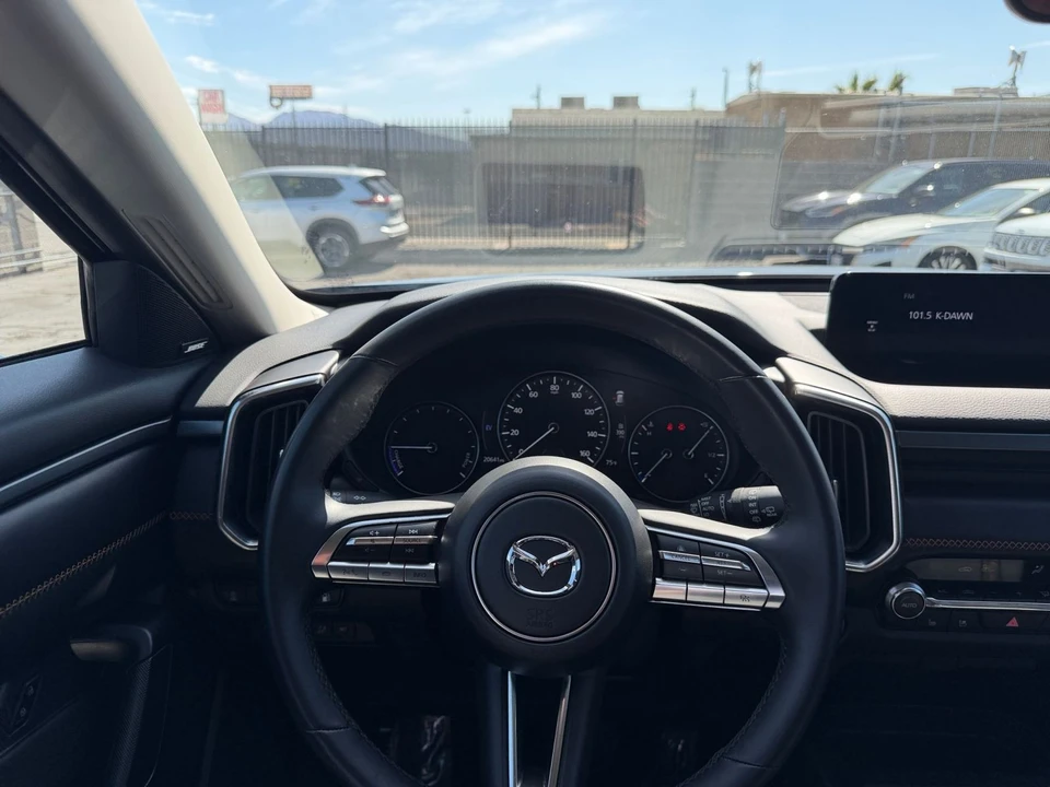 2025 Mazda CX-50 - Image 30 of 31