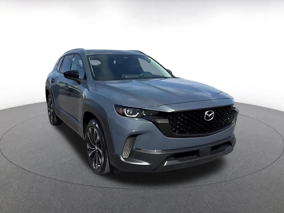 2025 Mazda CX-50 - Image 3 of 31
