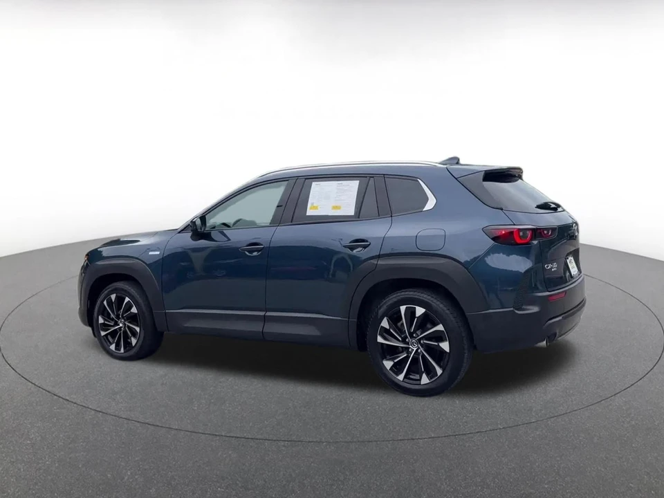 2025 Mazda CX-50 - Image 12 of 31