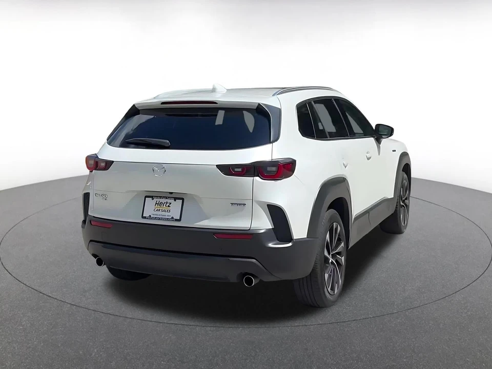 2025 Mazda CX-50 - Image 16 of 31