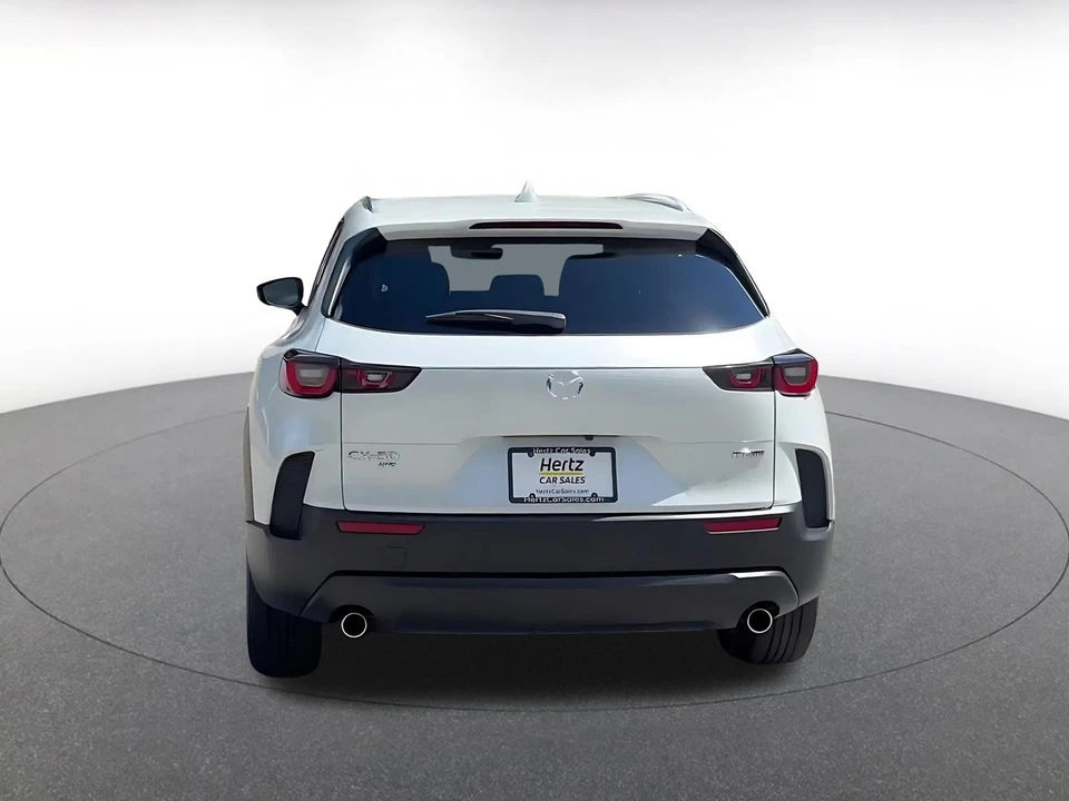 2025 Mazda CX-50 - Image 14 of 31