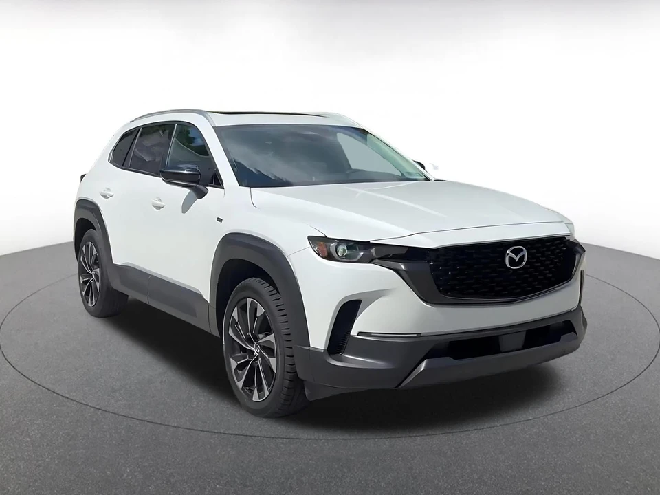 2025 Mazda CX-50 - Image 3 of 31