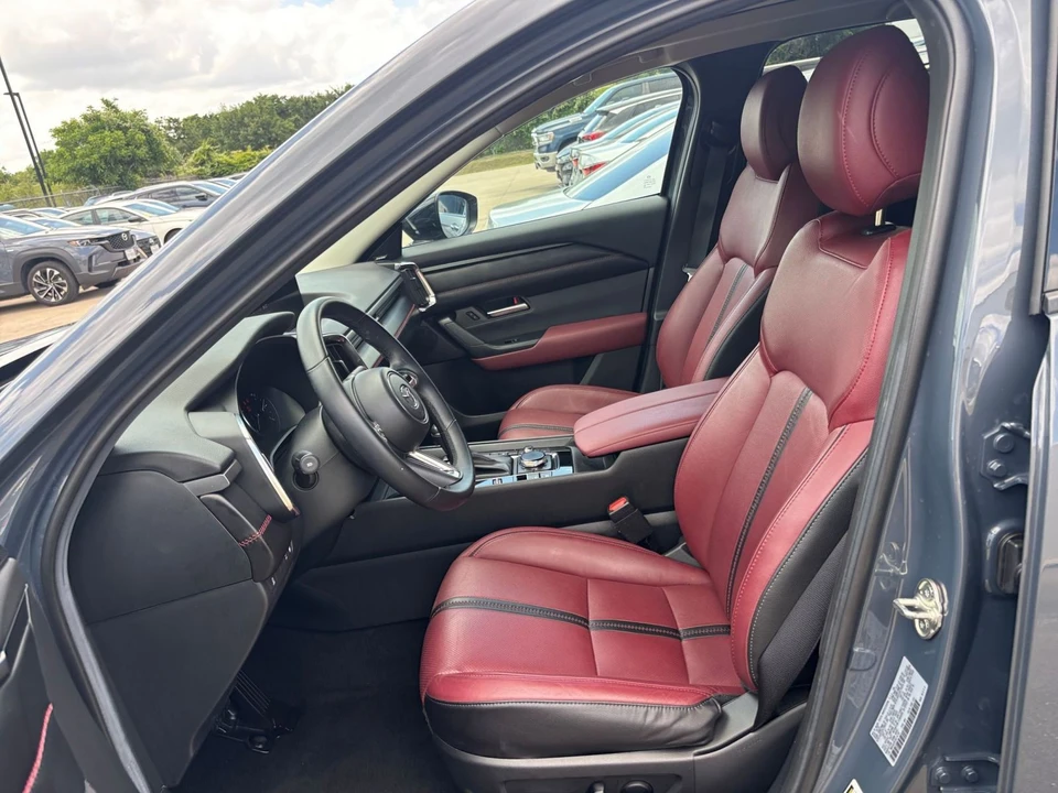2025 Mazda - Image 25 of 31