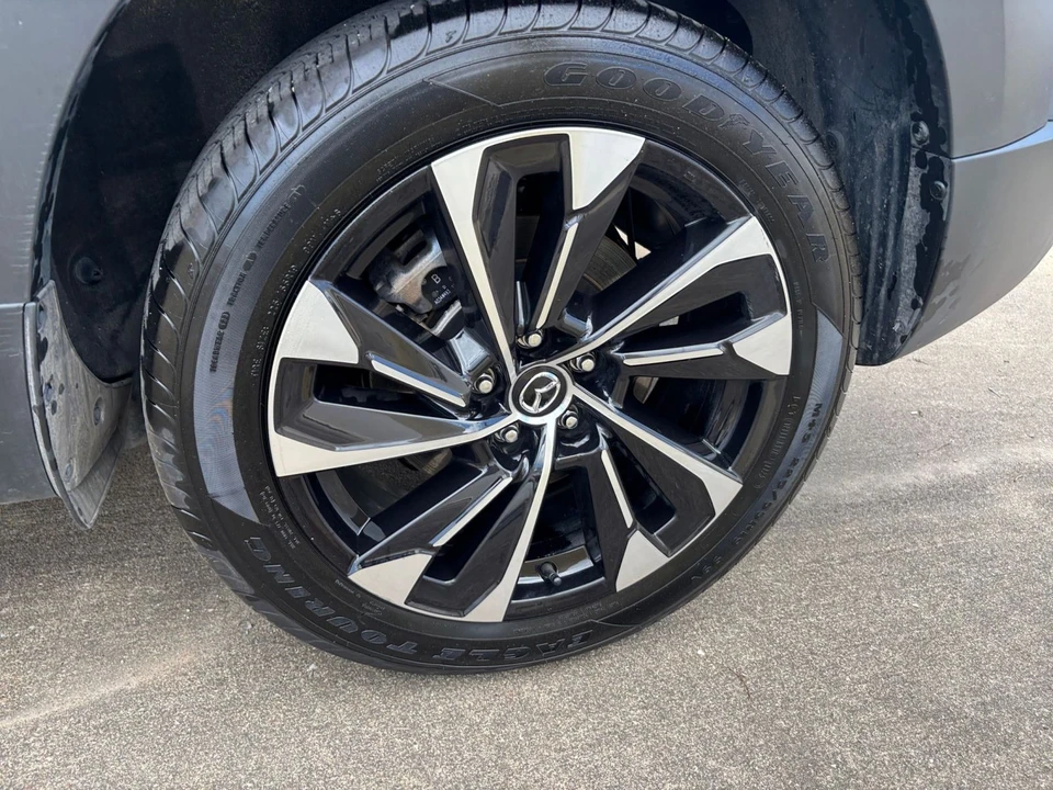 2025 Mazda - Image 29 of 31