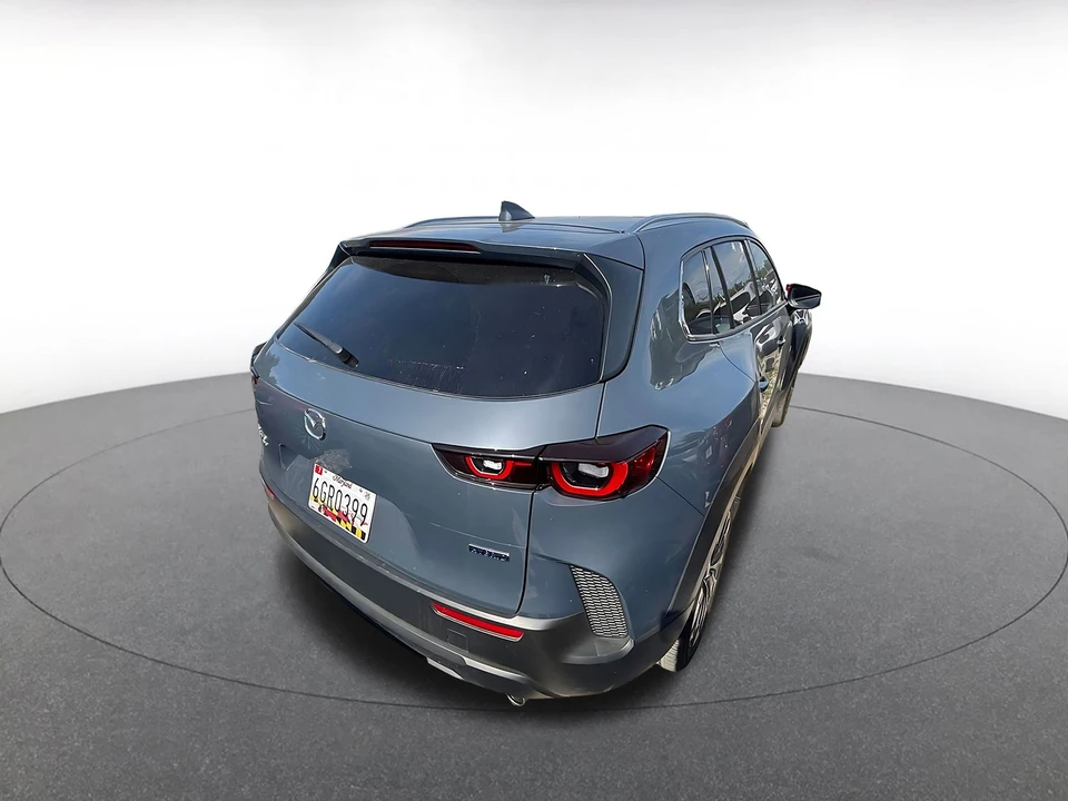 2025 Mazda CX-50 - Image 8 of 10