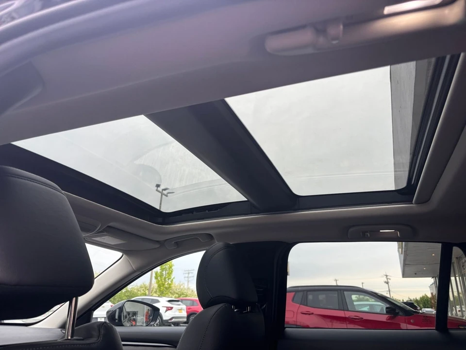2025 Mazda - Image 27 of 31