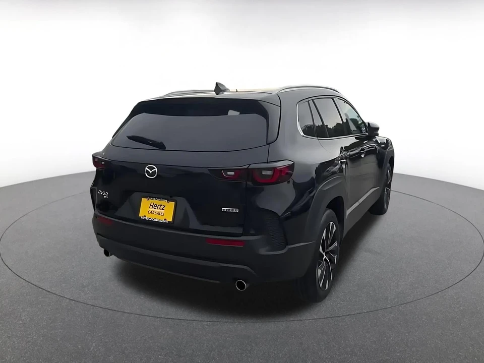 2025 Mazda CX-50 - Image 10 of 31