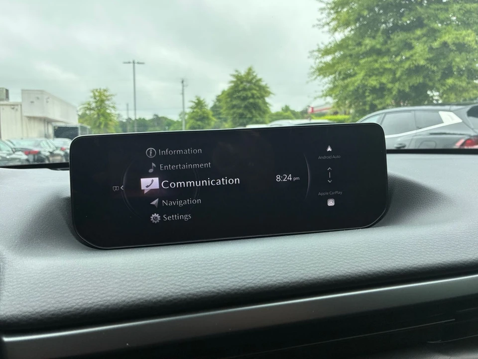 2025 Mazda CX-50 - Image 17 of 31