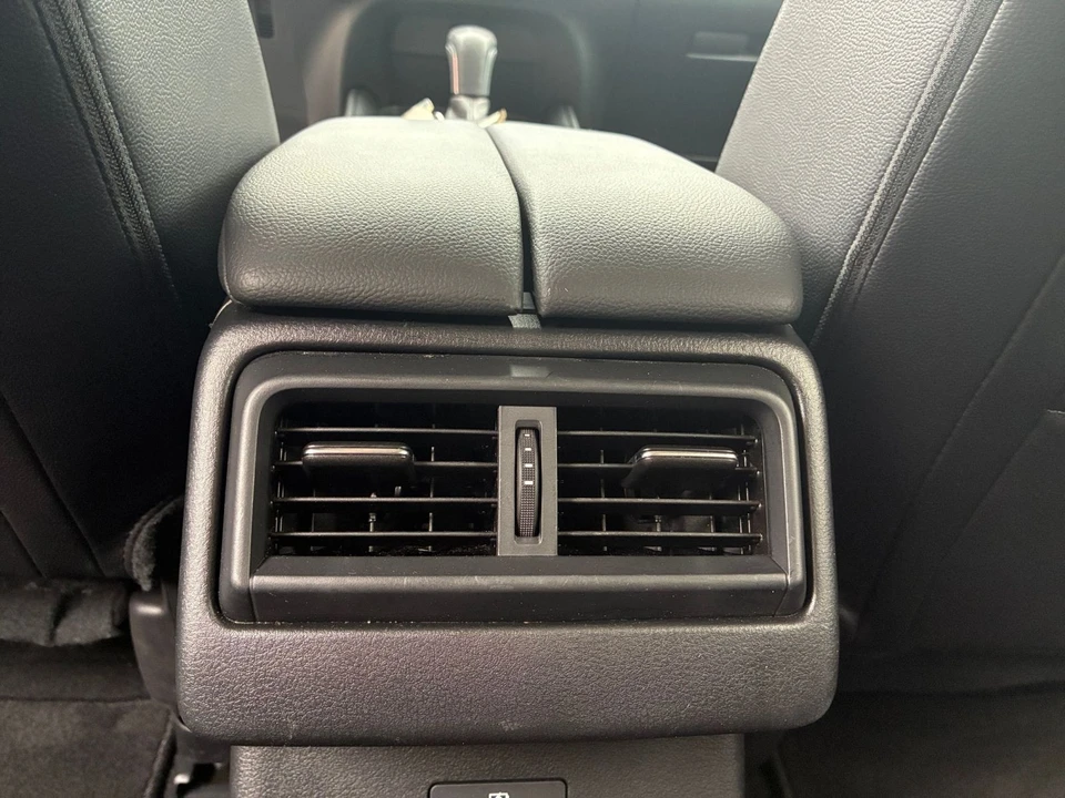 2025 Mazda CX-50 - Image 22 of 31
