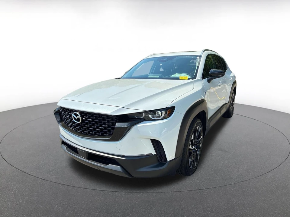 2025 Mazda CX-50 - Image 3 of 10