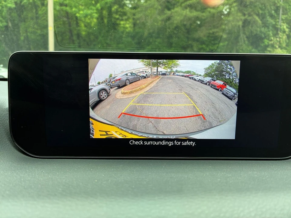 2025 Mazda CX-50 - Image 23 of 31