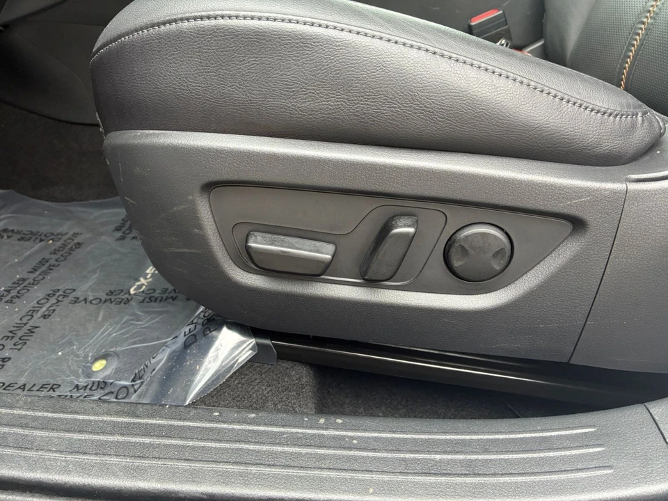 2025 Mazda CX-50 - Image 20 of 31