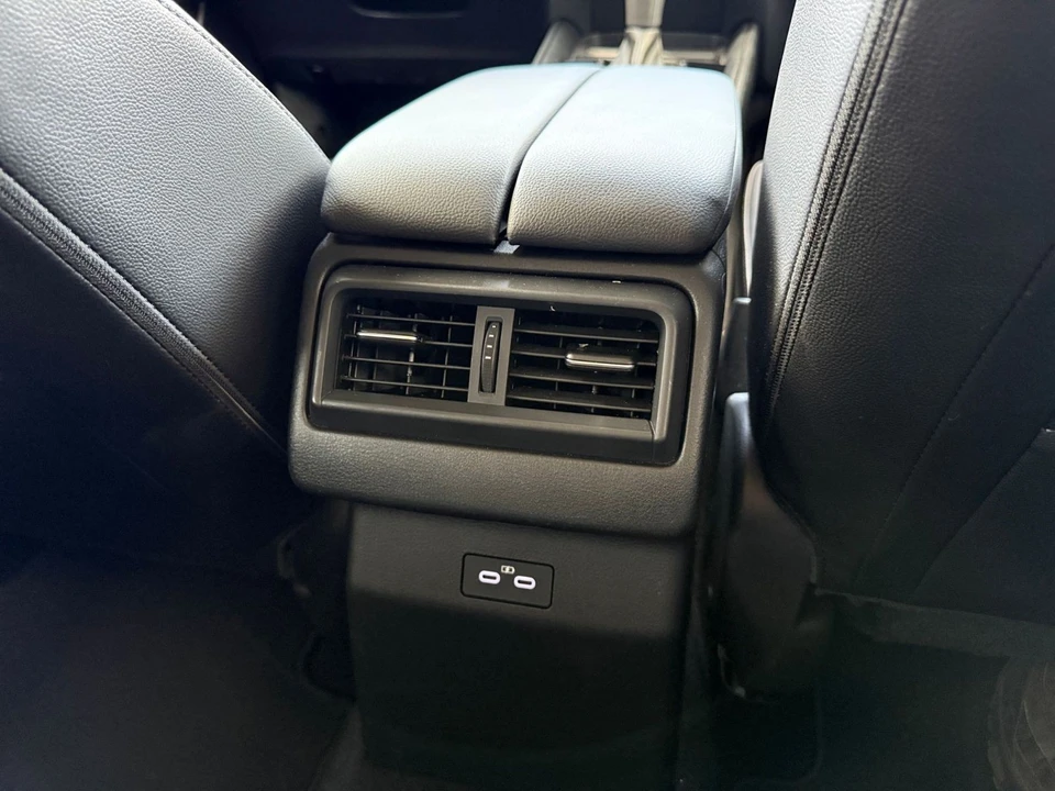 2025 Mazda CX-50 - Image 27 of 31