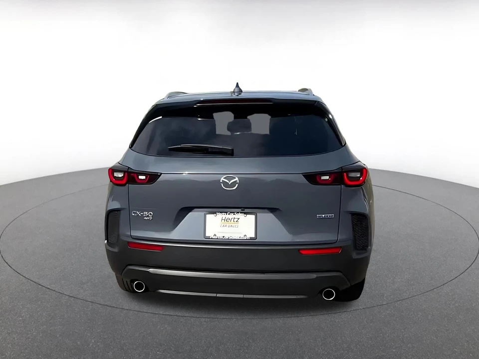 2025 Mazda CX-50 - Image 14 of 31