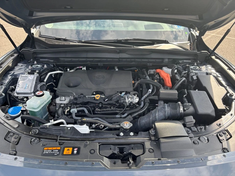 2025 Mazda CX-50 - Image 30 of 31