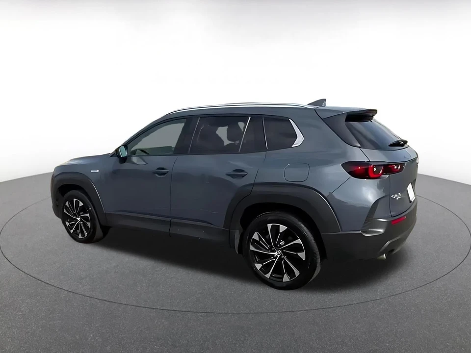 2025 Mazda CX-50 - Image 12 of 31