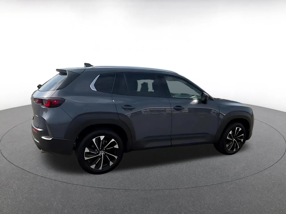 2025 Mazda CX-50 - Image 11 of 31