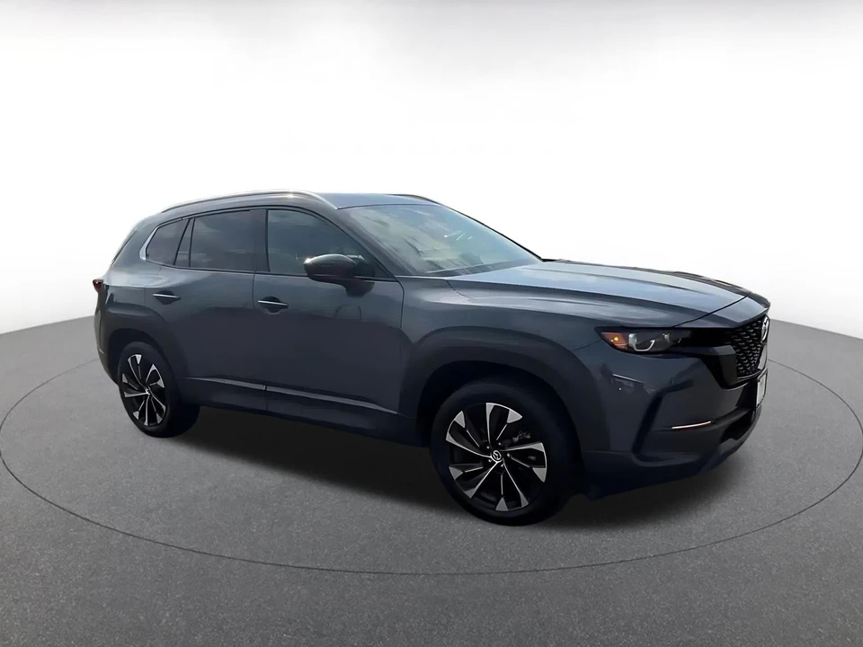 2025 Mazda CX-50 - Image 2 of 31