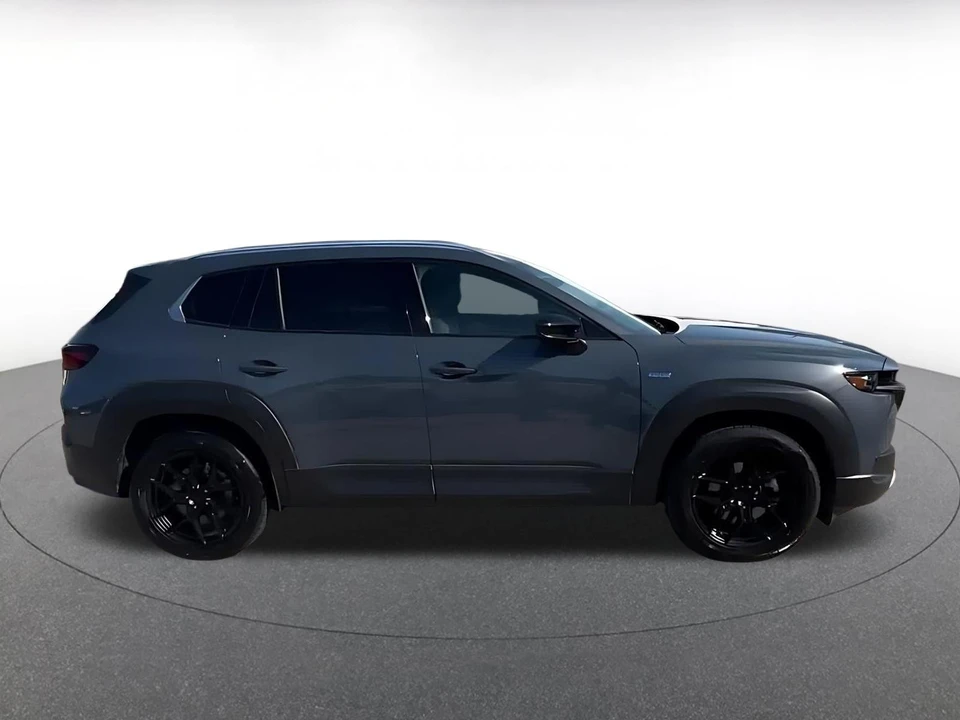 2025 Mazda CX-50 - Image 15 of 31