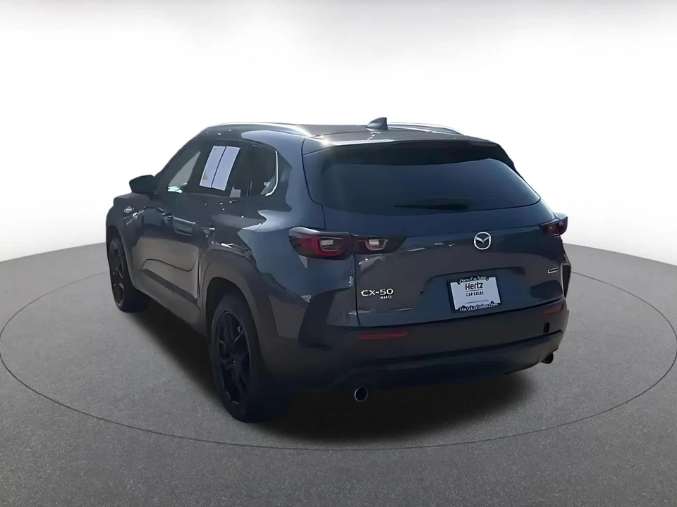 2025 Mazda CX-50 - Image 13 of 31