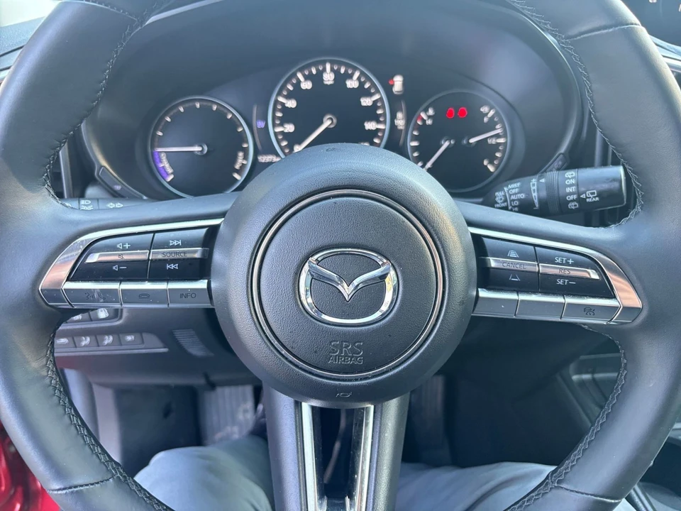 2025 Mazda CX-50 - Image 23 of 31
