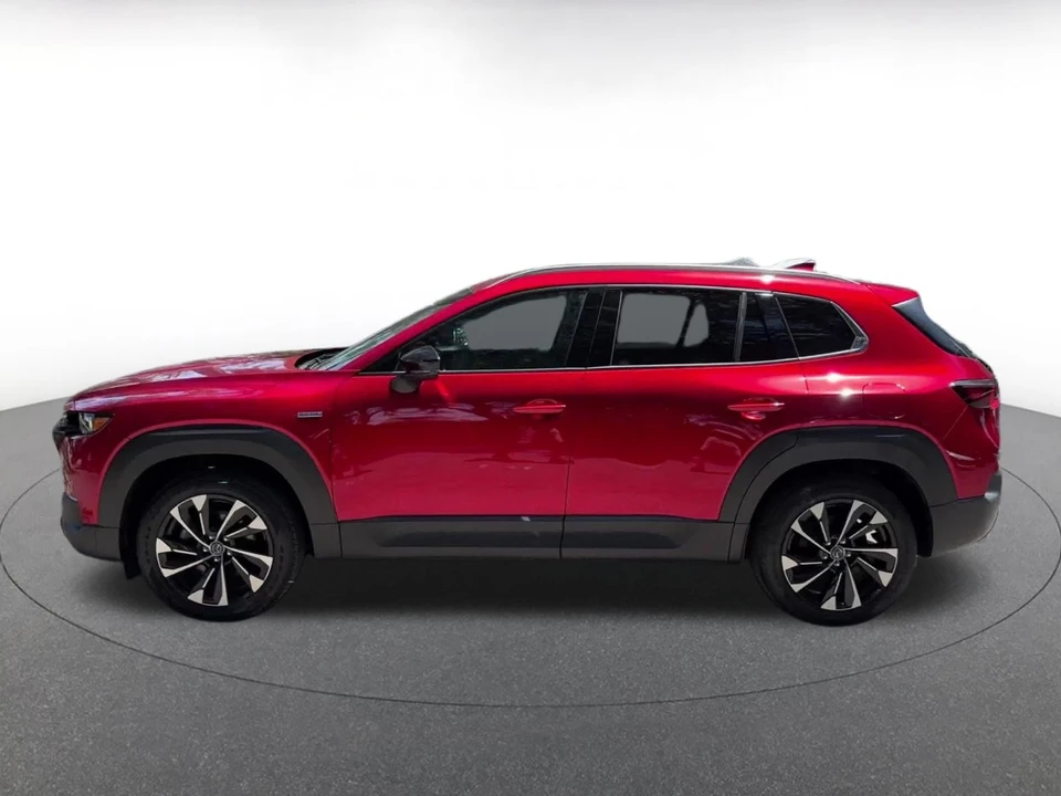 2025 Mazda CX-50 - Image 8 of 31