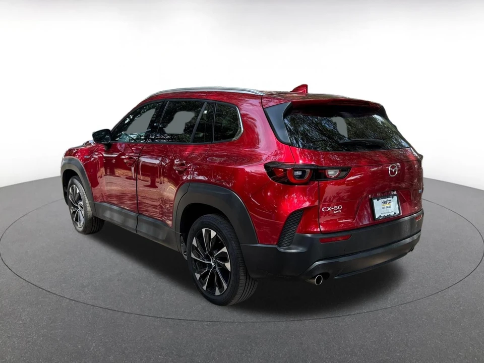 2025 Mazda CX-50 - Image 5 of 10