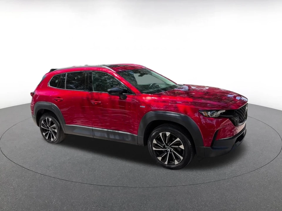 2025 Mazda CX-50 - Image 2 of 31