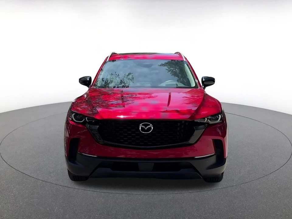 2025 Mazda CX-50 - Image 4 of 31