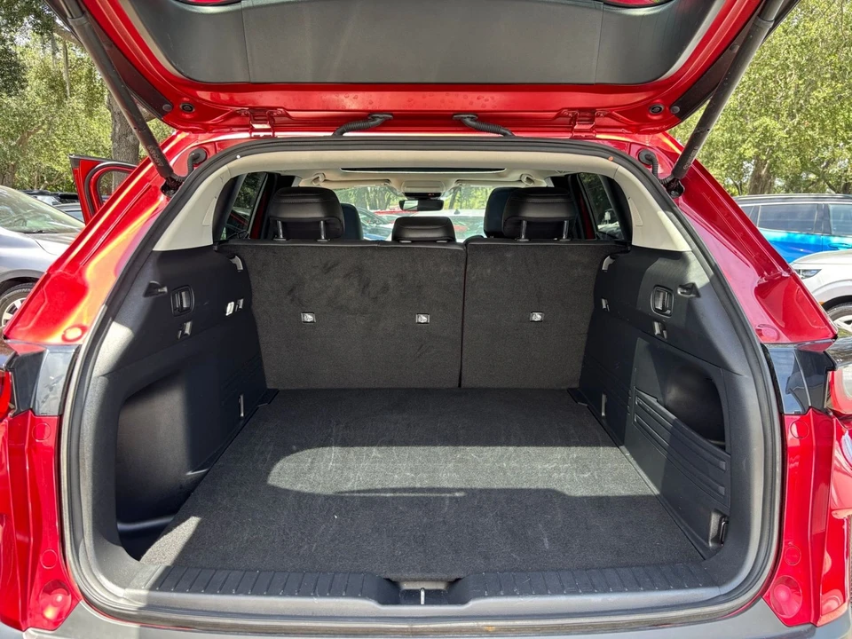 2025 Mazda CX-50 - Image 30 of 31