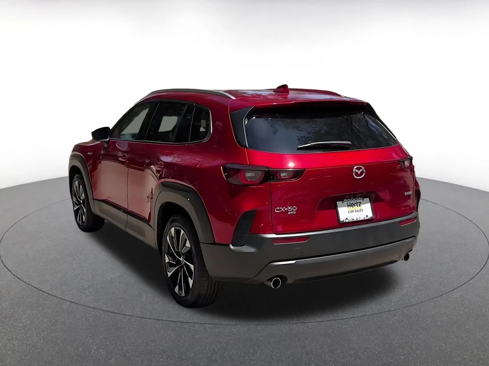 2025 Mazda CX-50 - Image 13 of 31