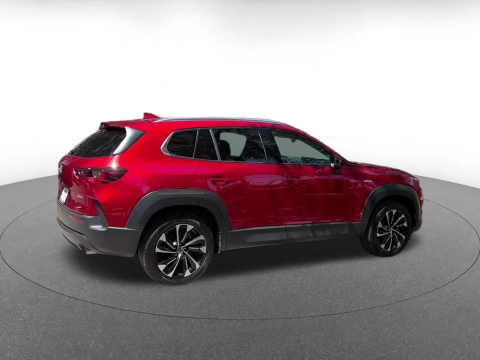 2025 Mazda CX-50 - Image 12 of 31
