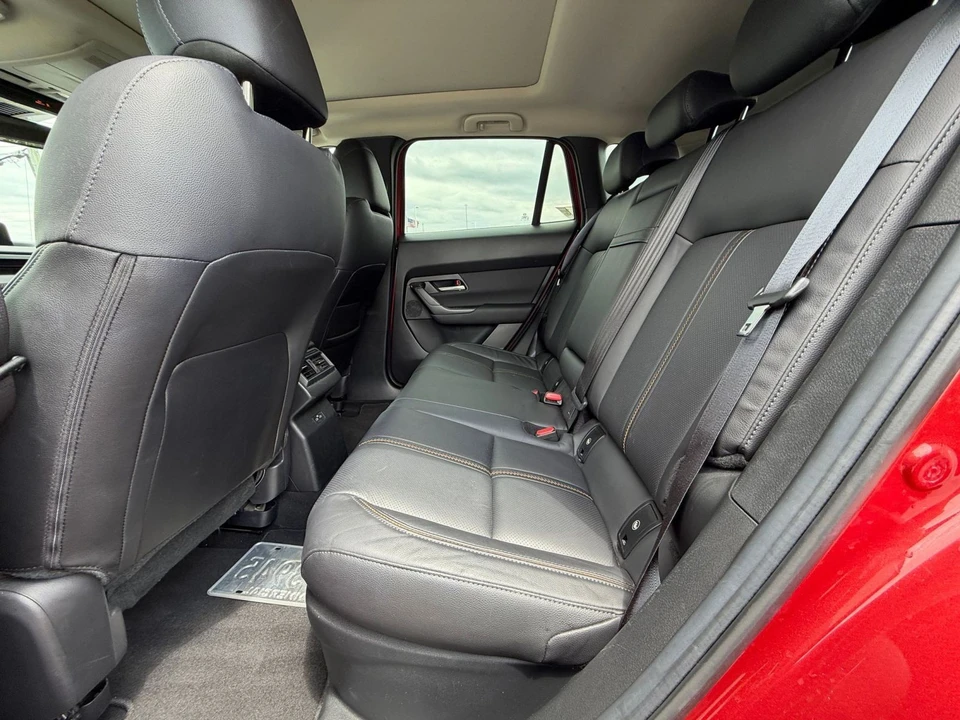 2025 Mazda CX-50 - Image 29 of 31