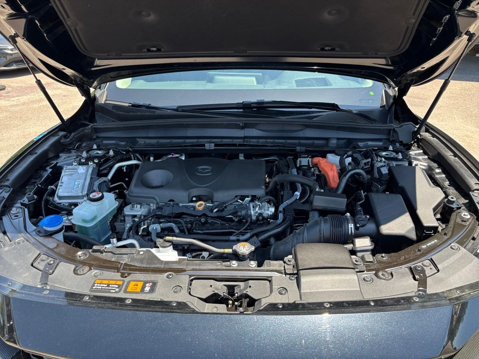 2025 Mazda CX-50 - Image 27 of 31
