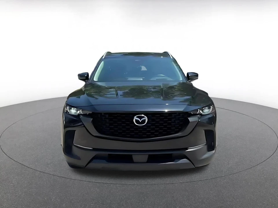 2025 Mazda CX-50 - Image 4 of 31