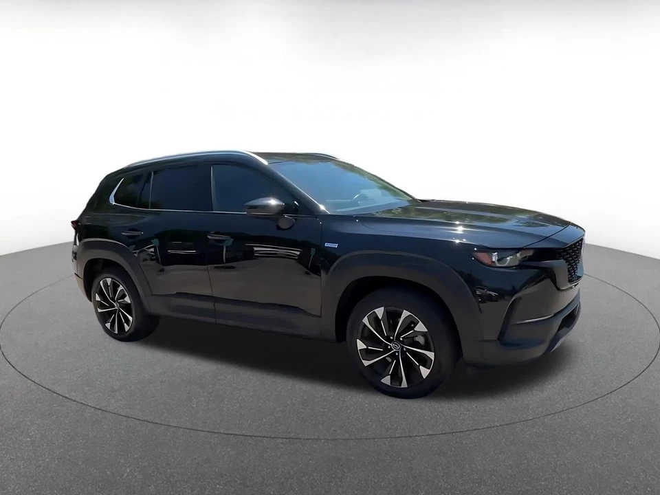 2025 Mazda CX-50 - Image 2 of 31