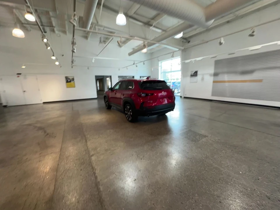 2025 Mazda CX-50 - Image 18 of 31