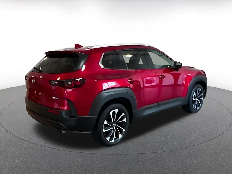 2025 Mazda CX-50 - Image 13 of 31