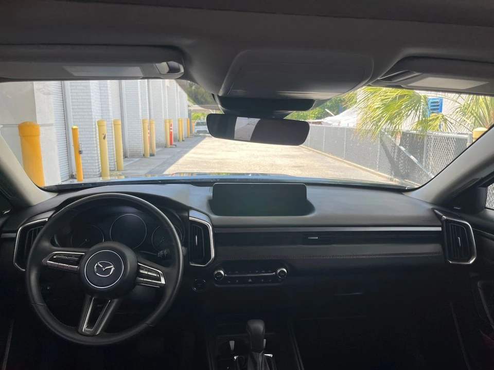 2025 Mazda CX-50 - Image 30 of 31