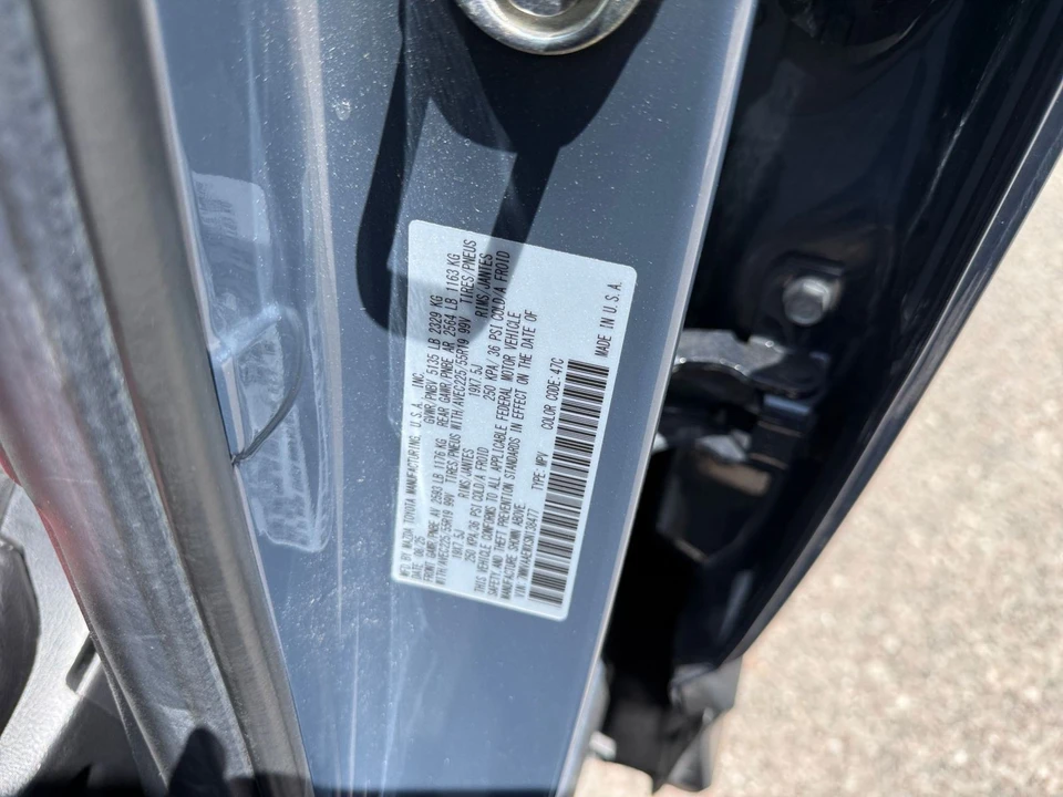 2025 Mazda CX-50 - Image 26 of 31