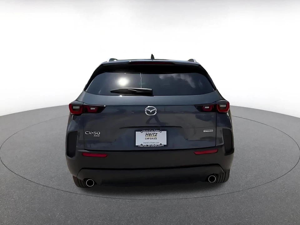 2025 Mazda CX-50 - Image 10 of 31