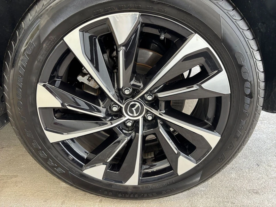 2025 Mazda CX-50 - Image 29 of 31