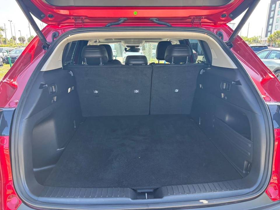 2025 Mazda CX-50 - Image 29 of 31