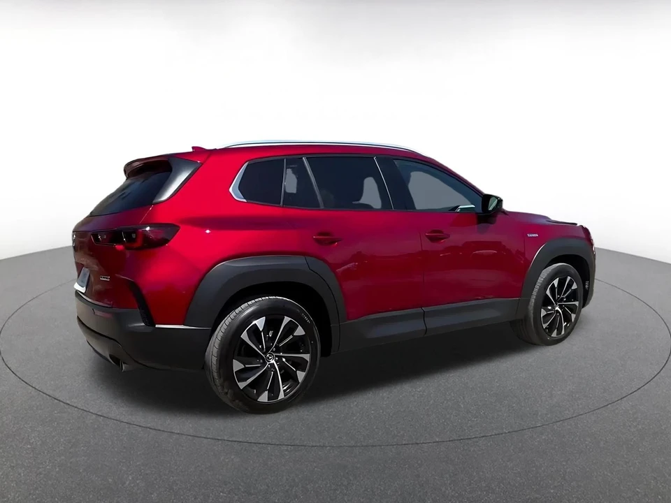 2025 Mazda CX-50 - Image 17 of 31