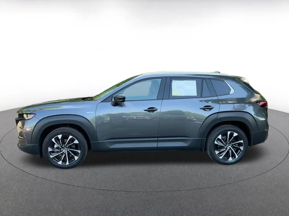 2025 Mazda CX-50 - Image 7 of 31