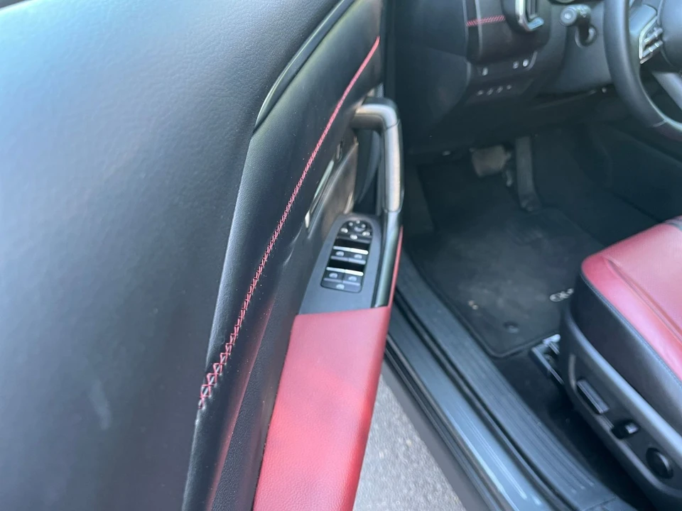 2025 Mazda CX-50 - Image 20 of 31